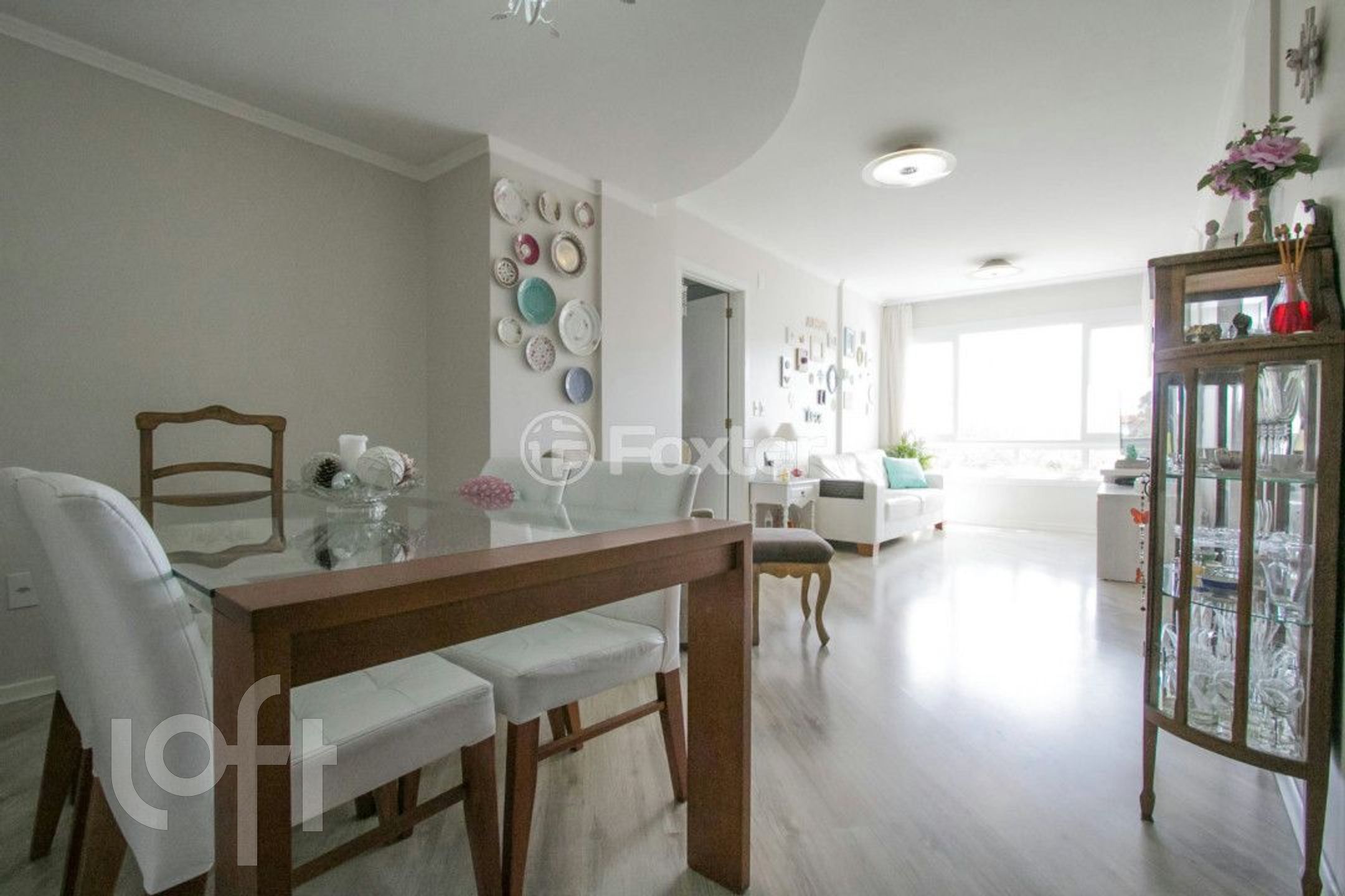 Apartamento com 87m², 3 dormitórios, 1 suíte, 1 vaga, Jardim Botânico em Porto Alegre