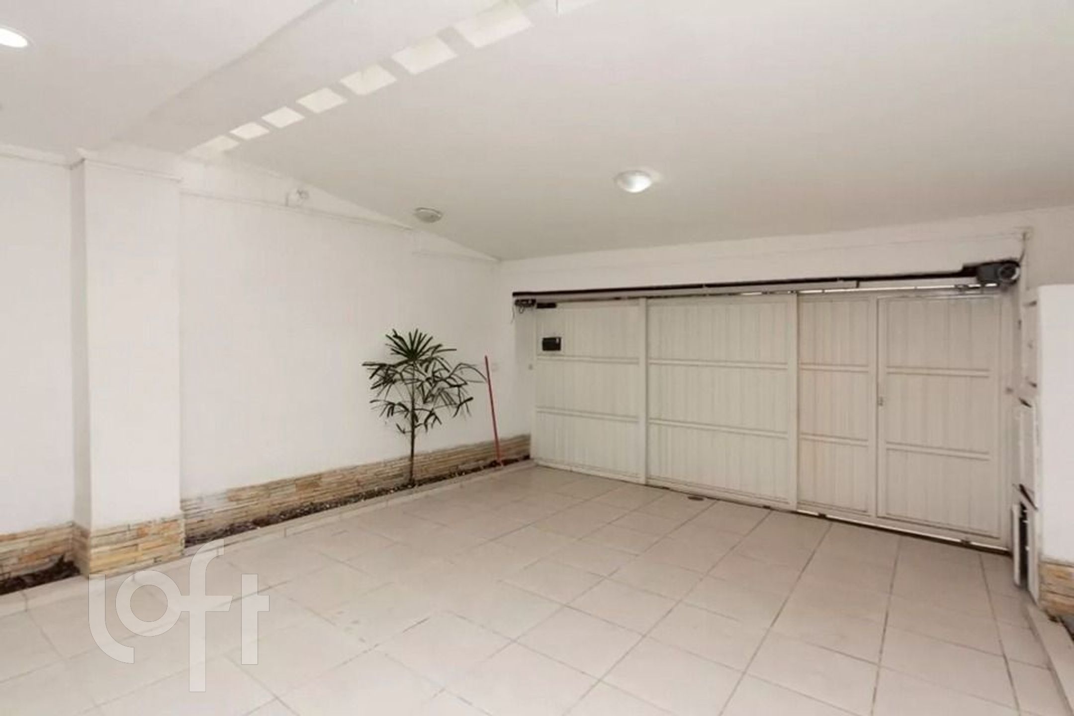 Casa à venda com 3 quartos, 244m² - Foto 56