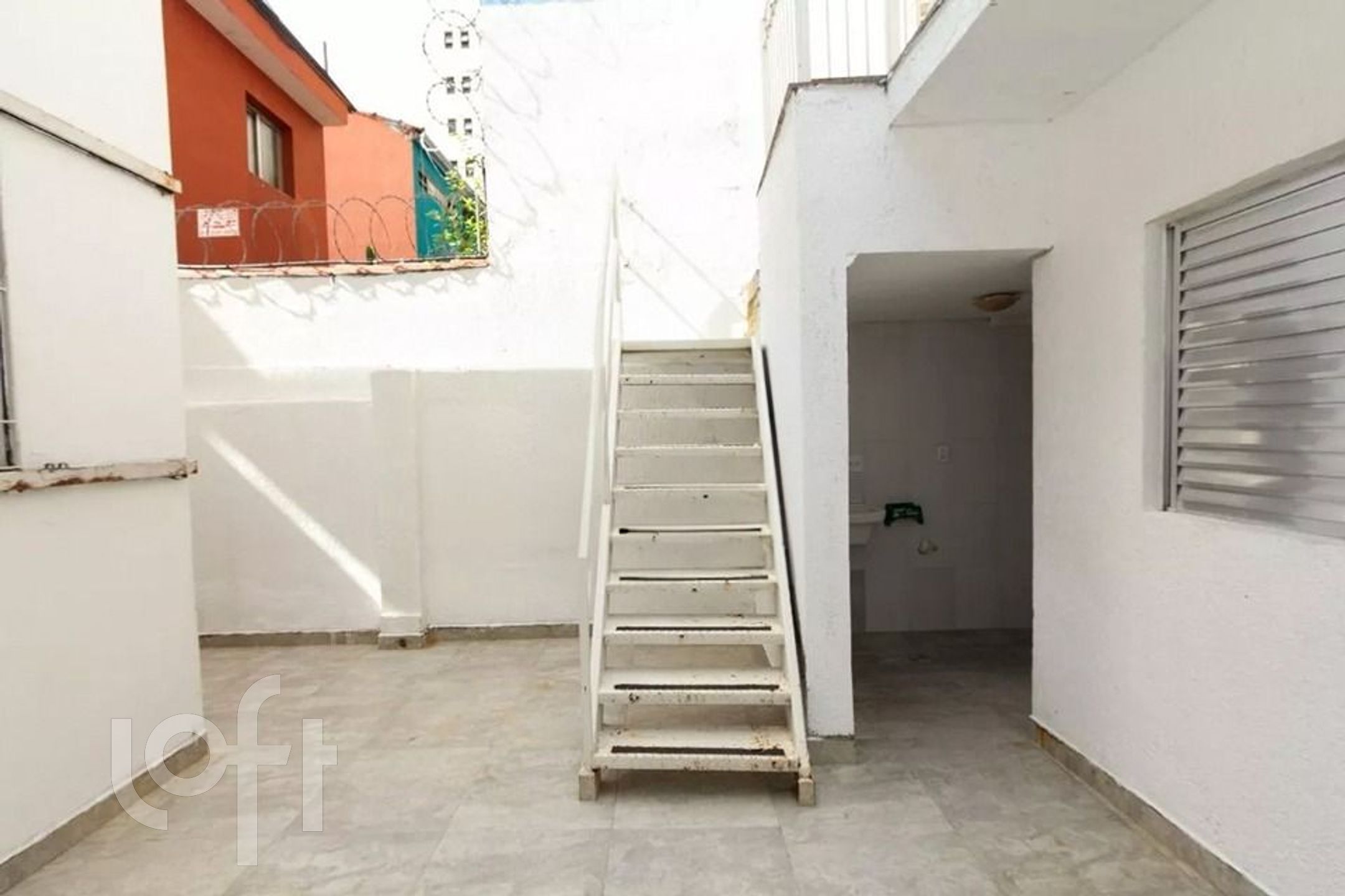 Casa à venda com 3 quartos, 244m² - Foto 44