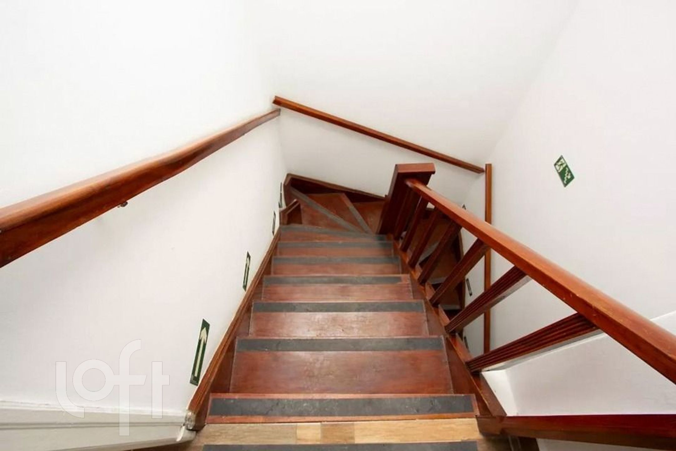 Casa à venda com 3 quartos, 244m² - Foto 48