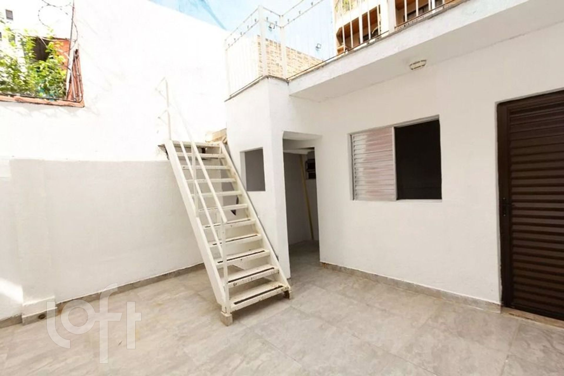 Casa à venda com 3 quartos, 244m² - Foto 47