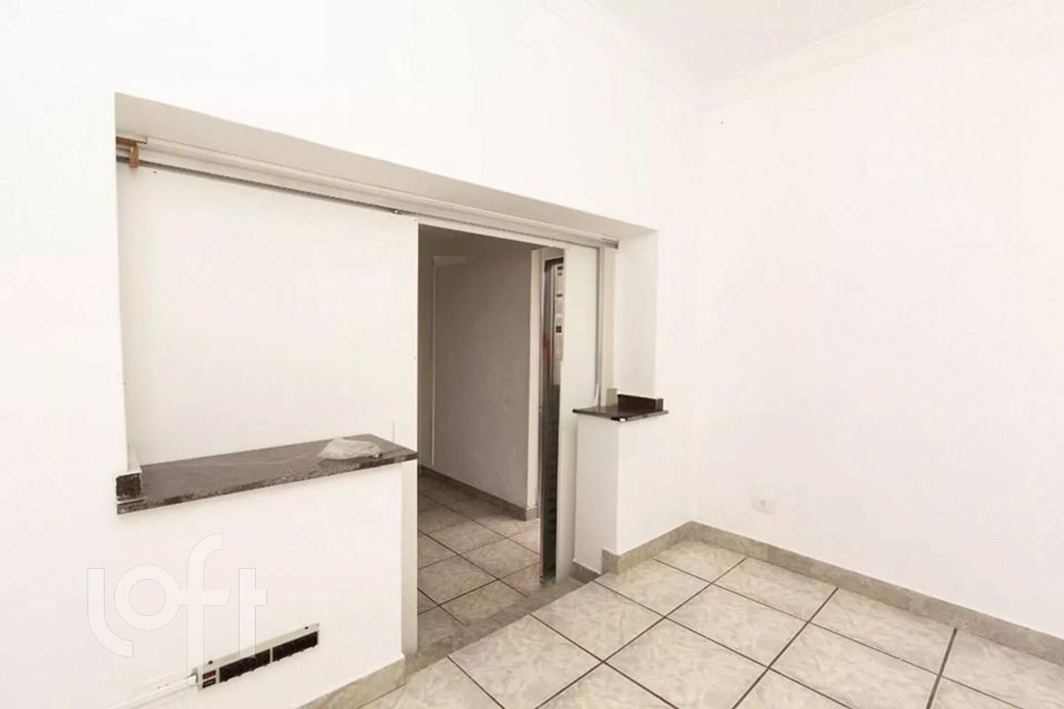 Casa à venda com 3 quartos, 244m² - Foto 5