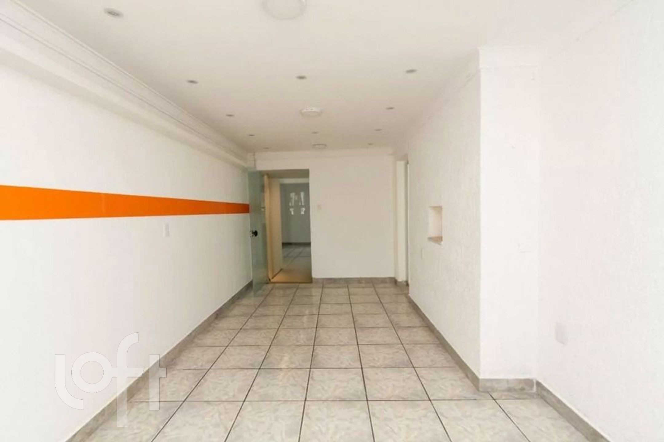 Casa à venda com 3 quartos, 244m² - Foto 11