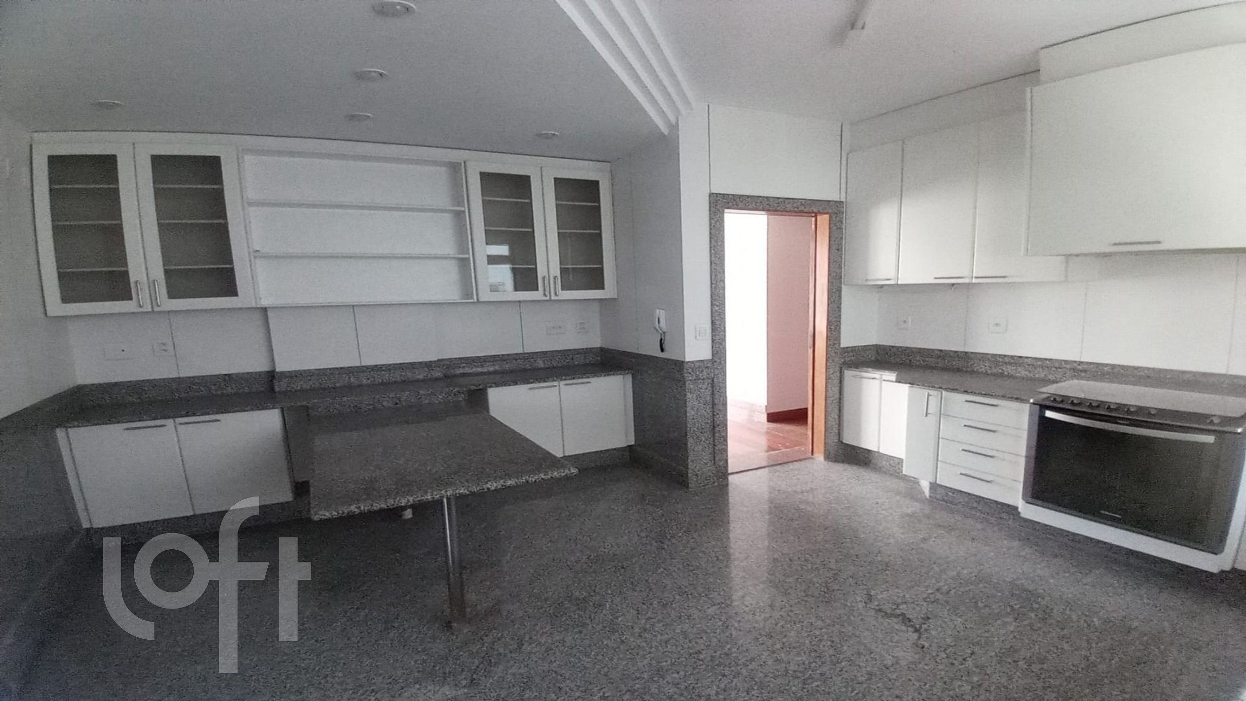 Apartamento à venda com 4 quartos, 253m² - Foto 19