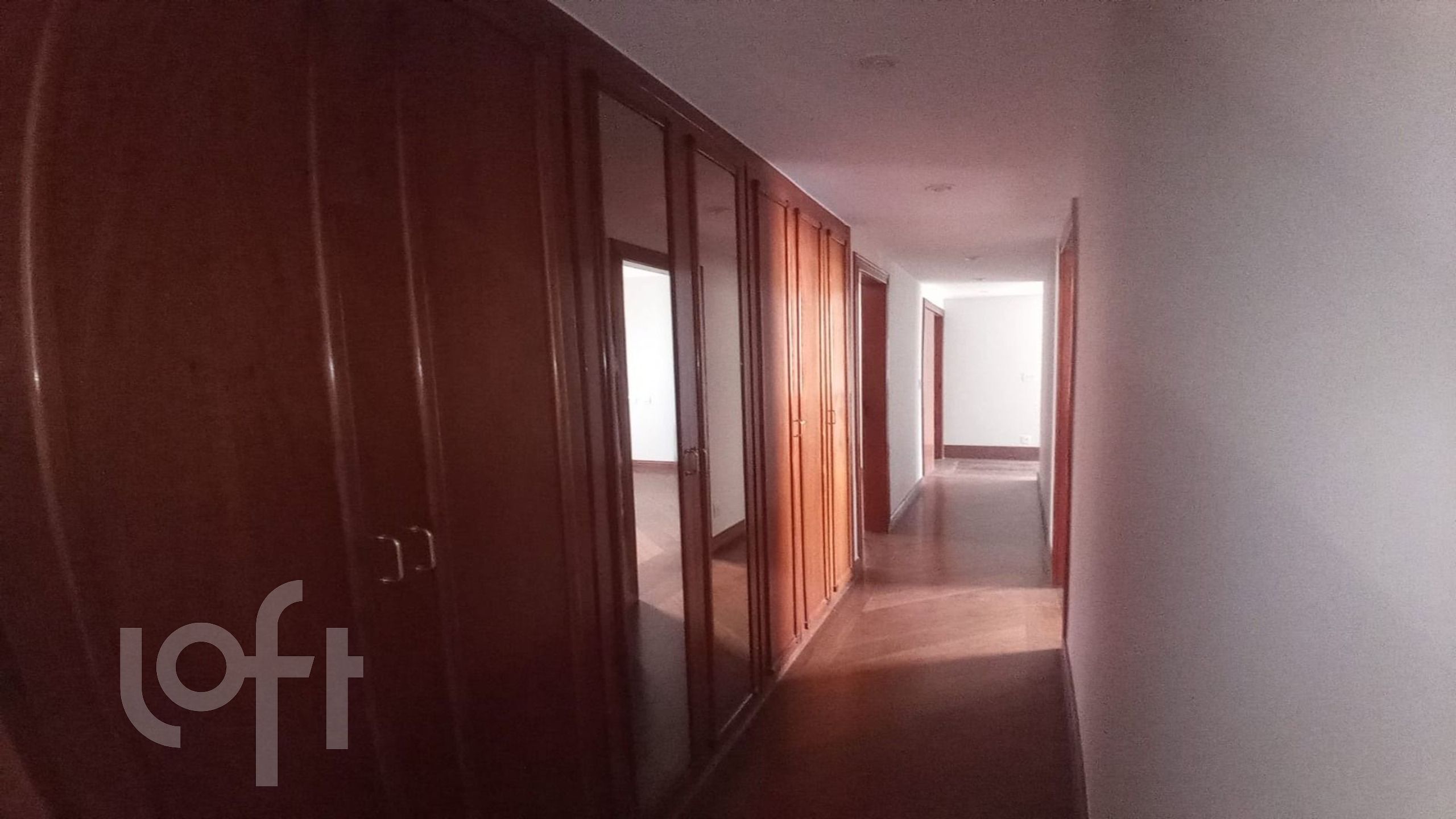 Apartamento à venda com 4 quartos, 253m² - Foto 12