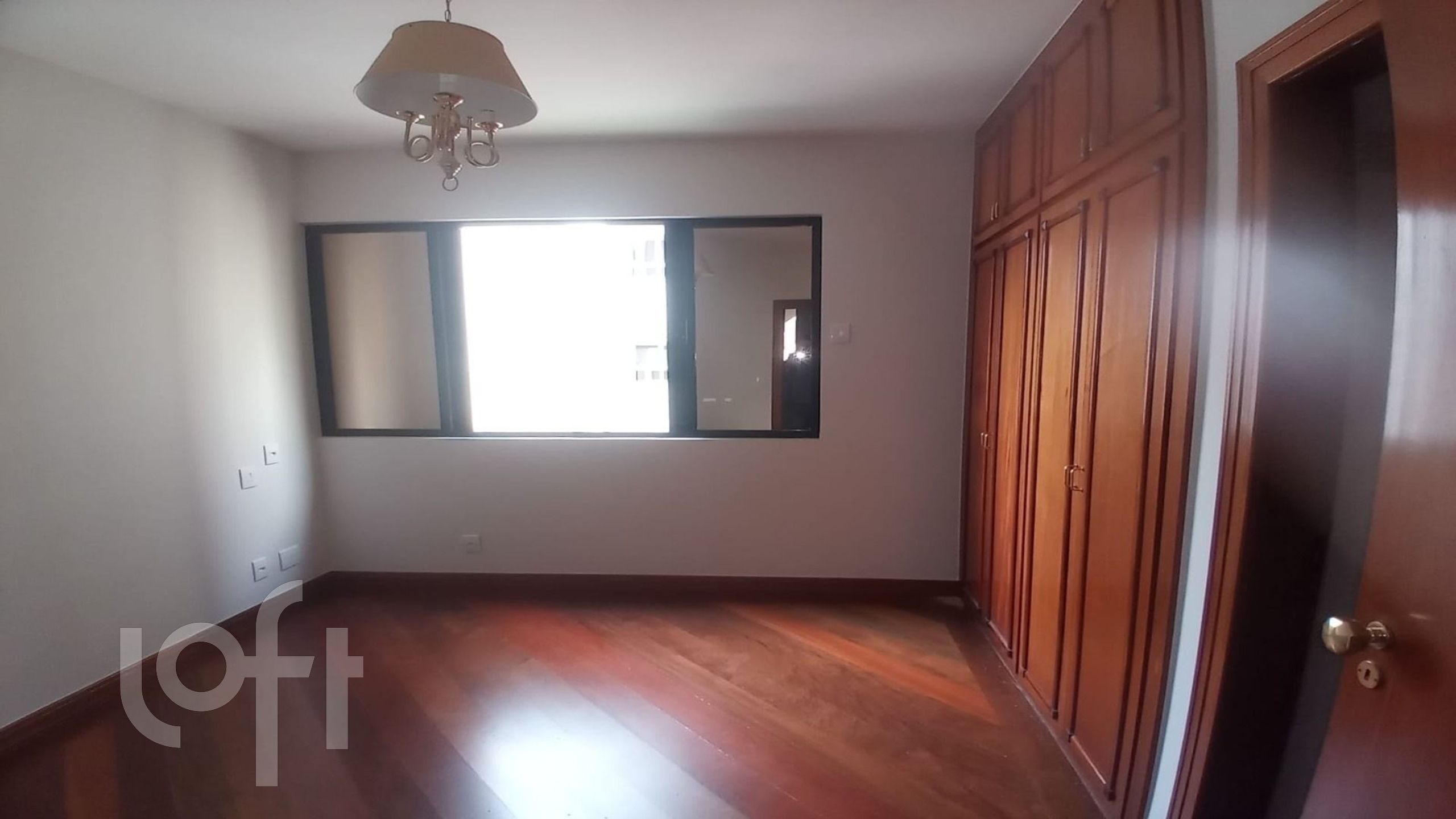 Apartamento à venda com 4 quartos, 253m² - Foto 13