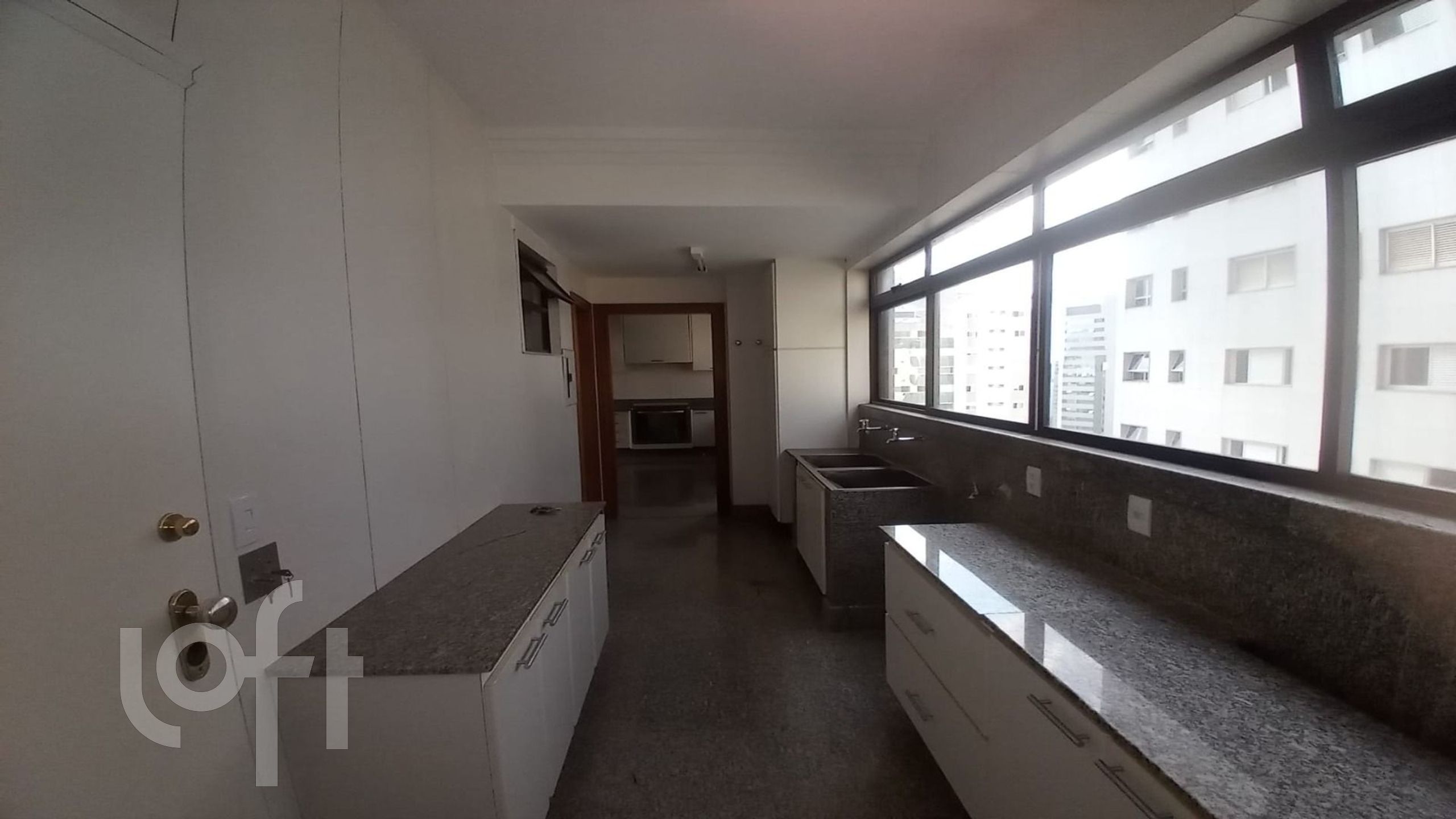 Apartamento à venda com 4 quartos, 253m² - Foto 22