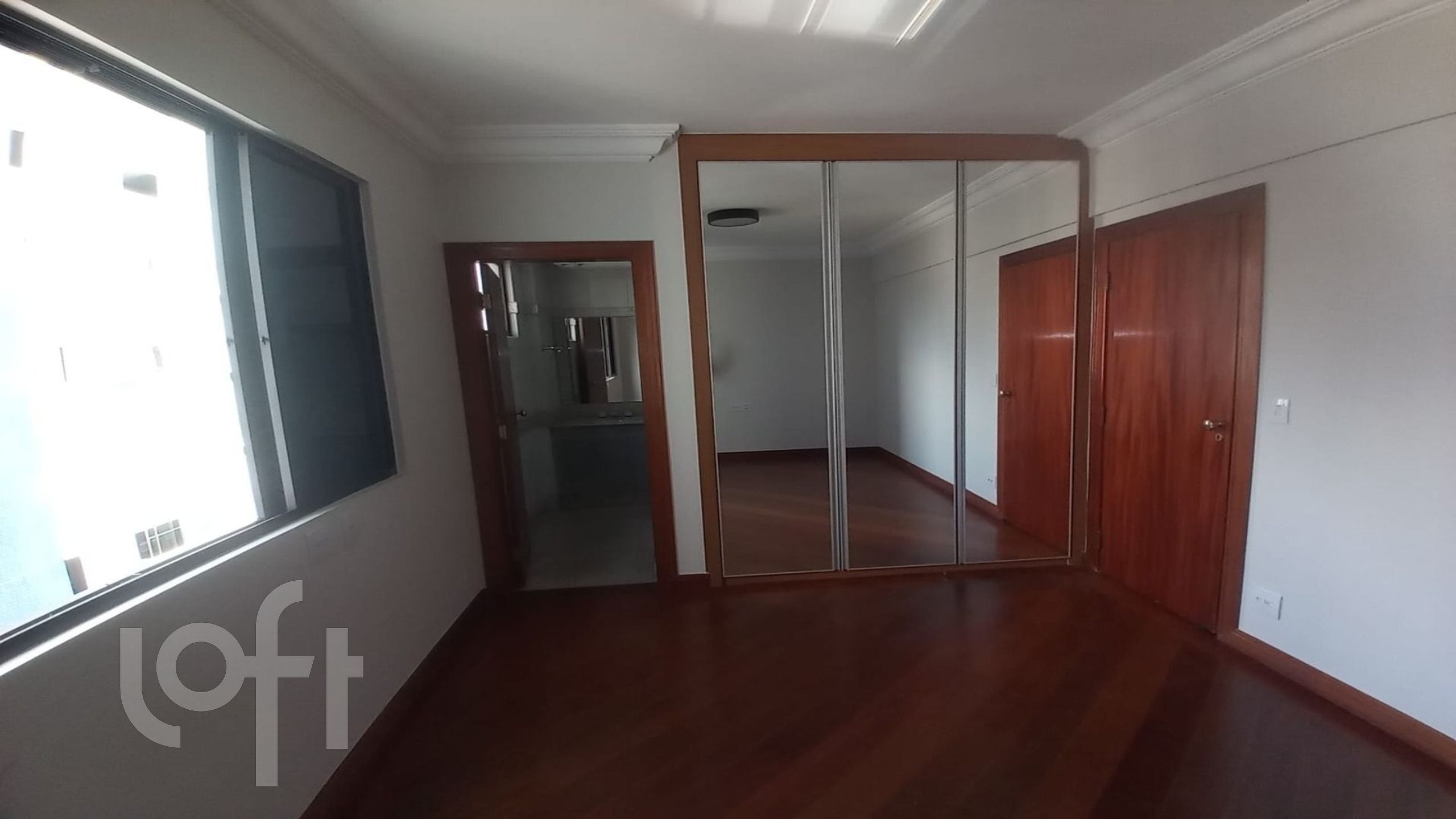 Apartamento à venda com 4 quartos, 253m² - Foto 9