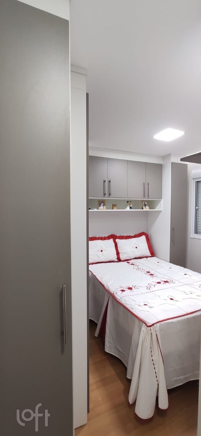 Apartamento à venda com 2 quartos, 43m² - Foto 3