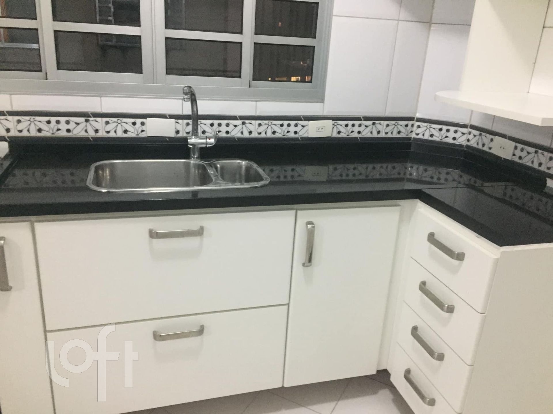 Apartamento à venda com 2 quartos, 89m² - Foto 23