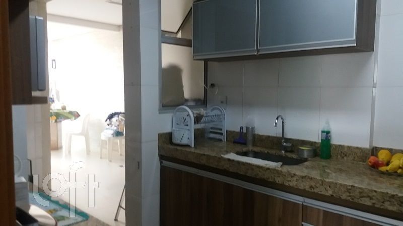 Apartamento à venda com 3 quartos, 88m² - Foto 7