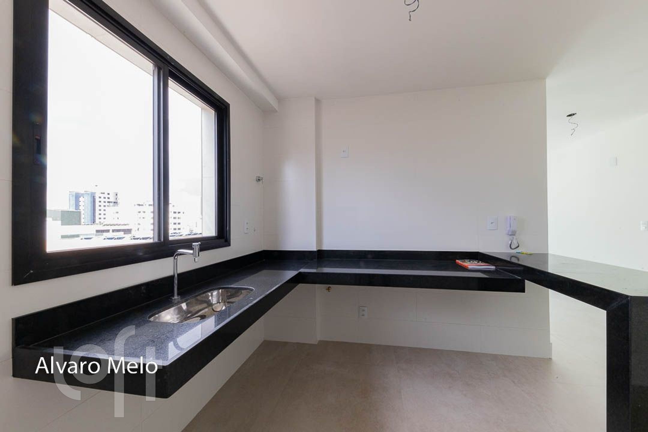 Apartamento à venda com 3 quartos, 85m² - Foto 7