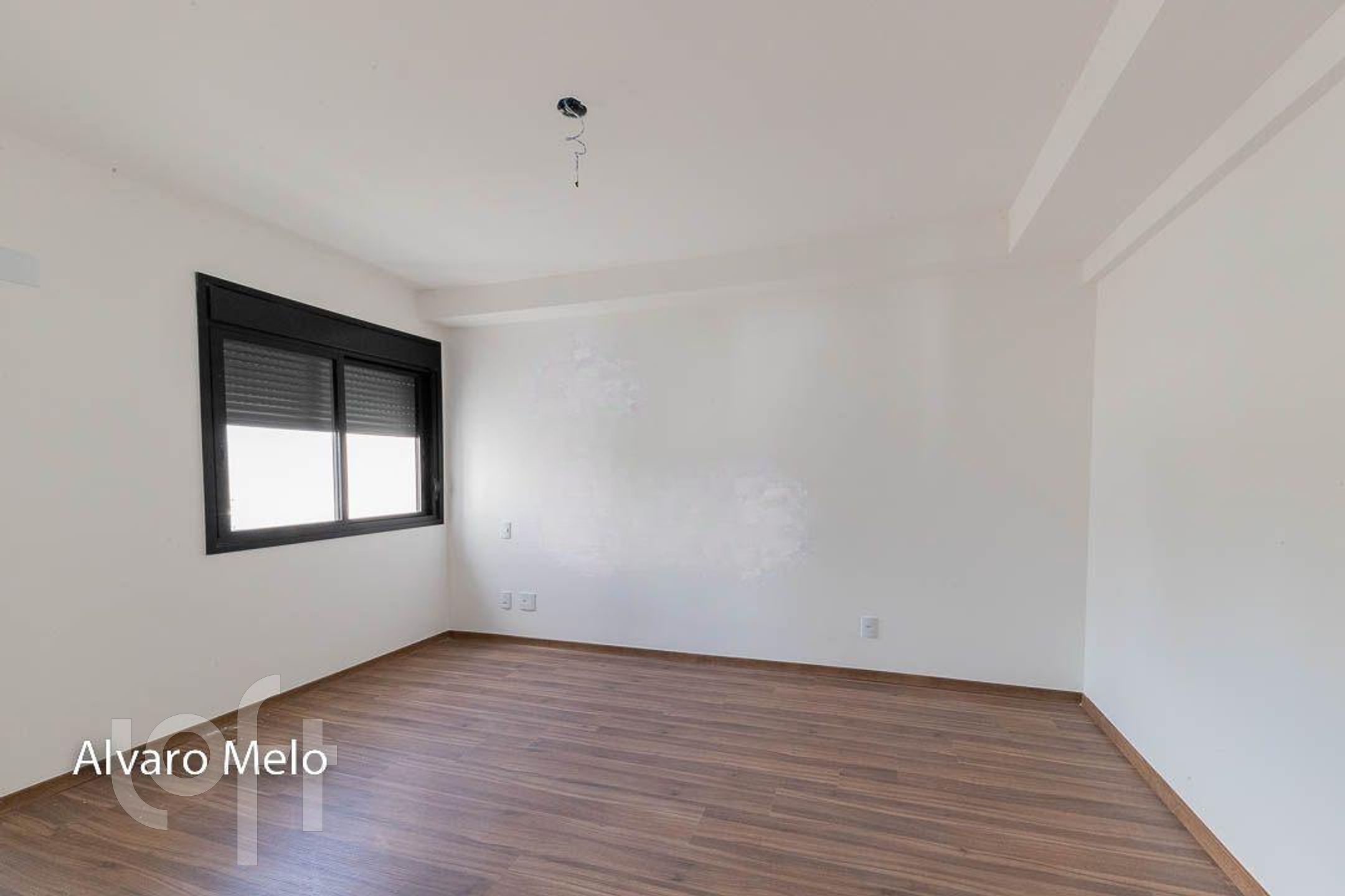 Apartamento à venda com 3 quartos, 85m² - Foto 10