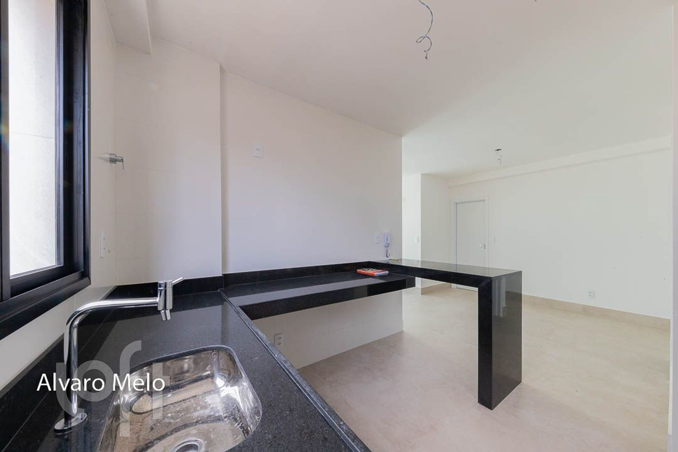 Apartamento à venda com 3 quartos, 85m² - Foto 8