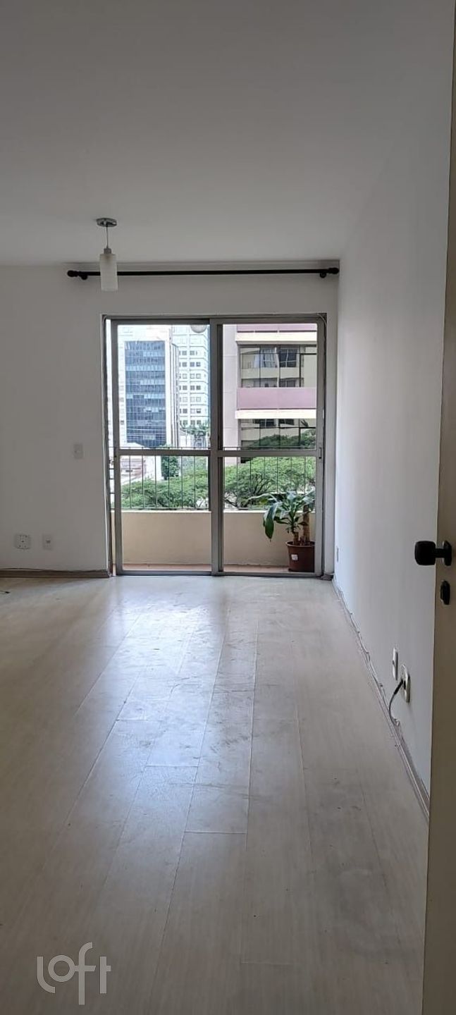 Apartamento à venda com 1 quarto, 45m² - Foto 2