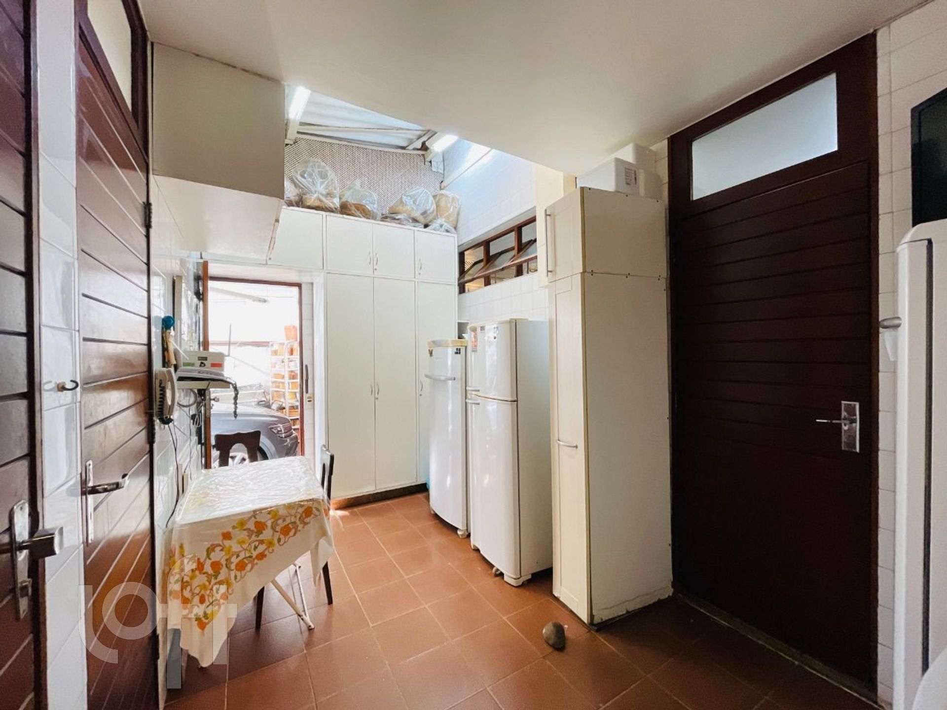 Casa à venda com 4 quartos, 600m² - Foto 15