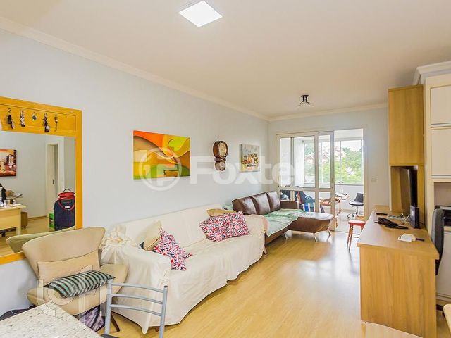 Apartamento com 112m², 3 dormitórios, 1 suíte, 3 vagas, Chácara das Pedras em Porto Alegre