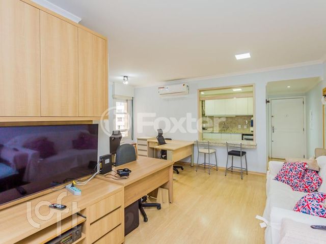 Apartamento com 112m², 3 dormitórios, 1 suíte, 3 vagas, Chácara das Pedras em Porto Alegre
