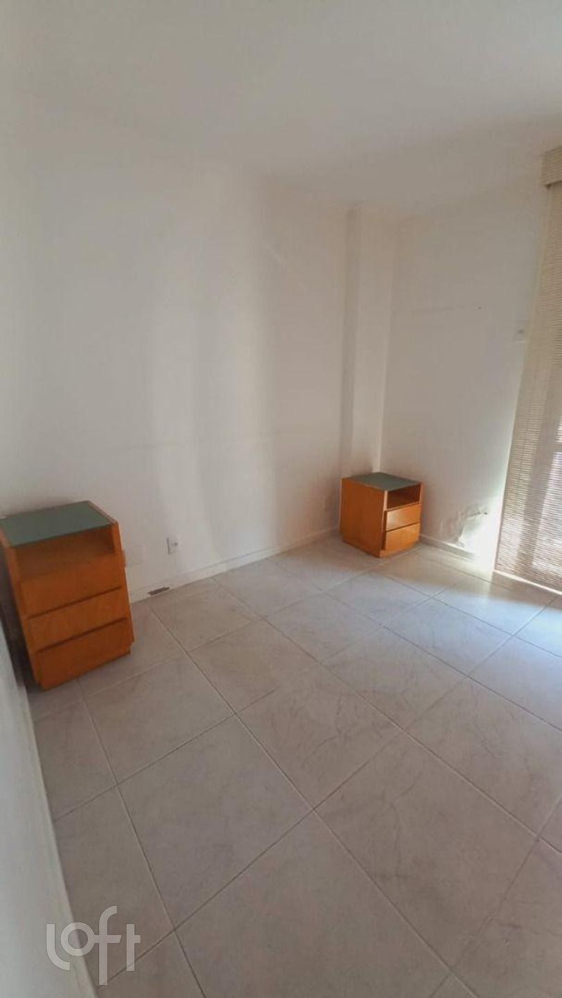 Apartamento à venda com 2 quartos, 78m² - Foto 27