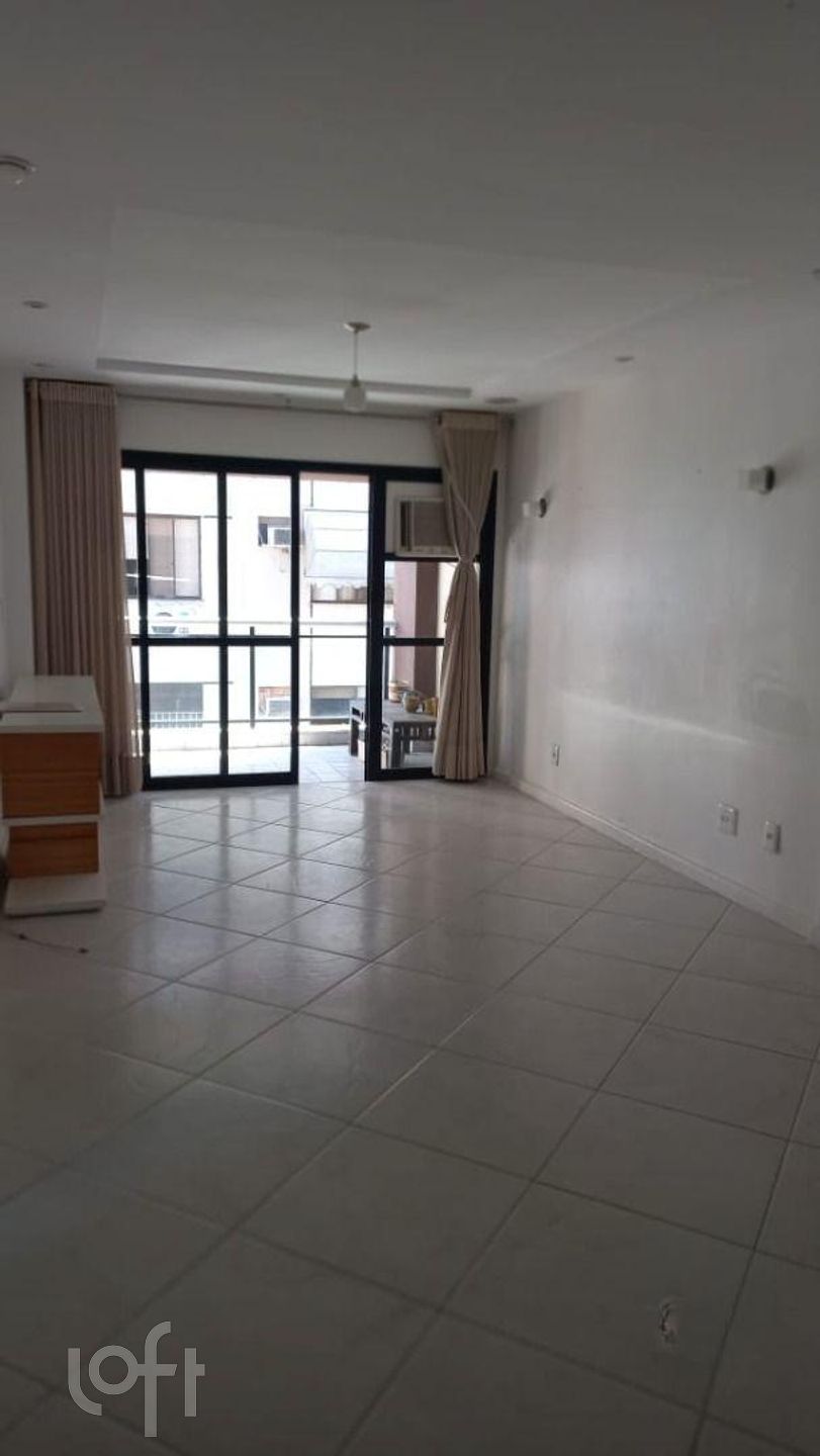 Apartamento à venda com 2 quartos, 78m² - Foto 2