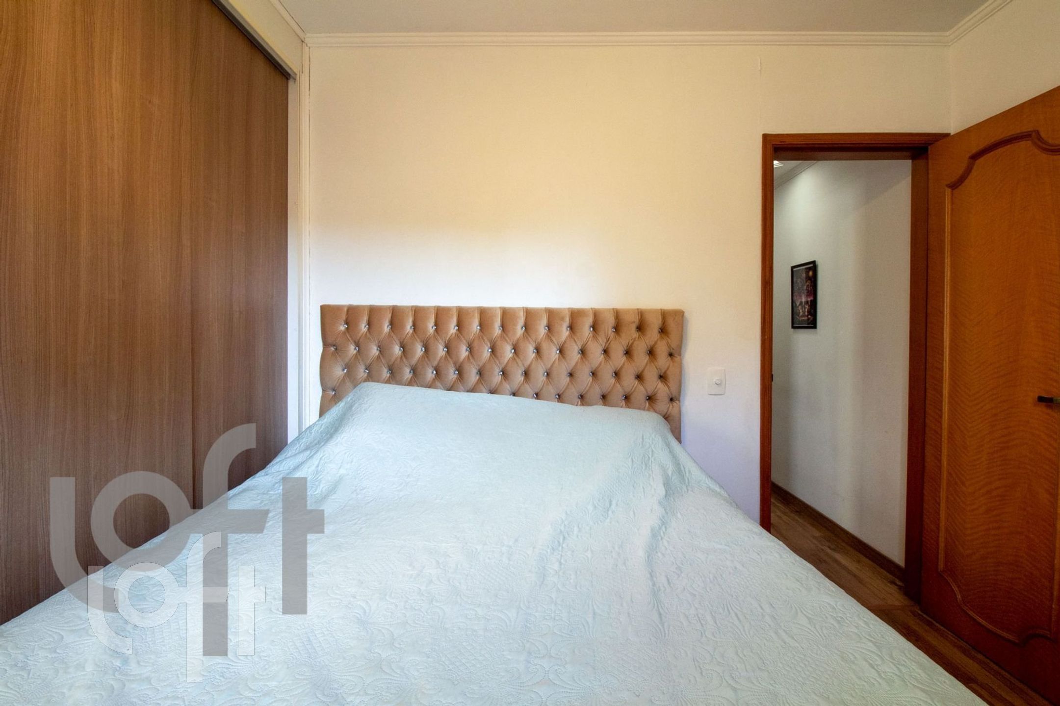 Apartamento à venda com 2 quartos, 68m² - Foto 3