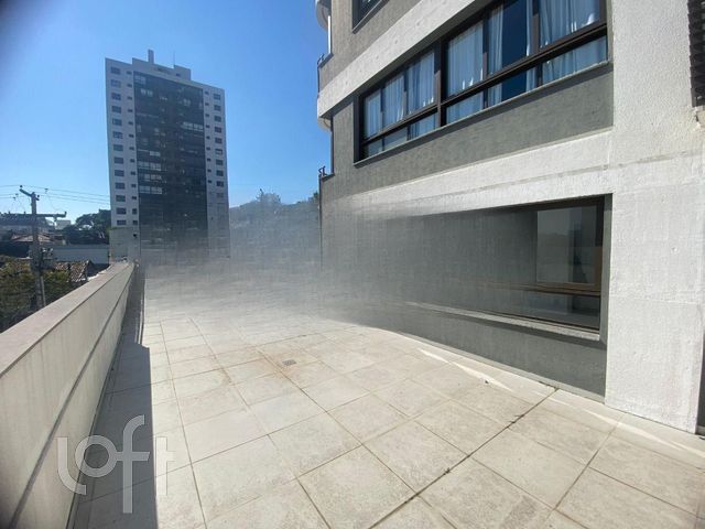 Apartamento com 98m², 1 dormitório, 1 vaga, Jardim Botânico em Porto Alegre