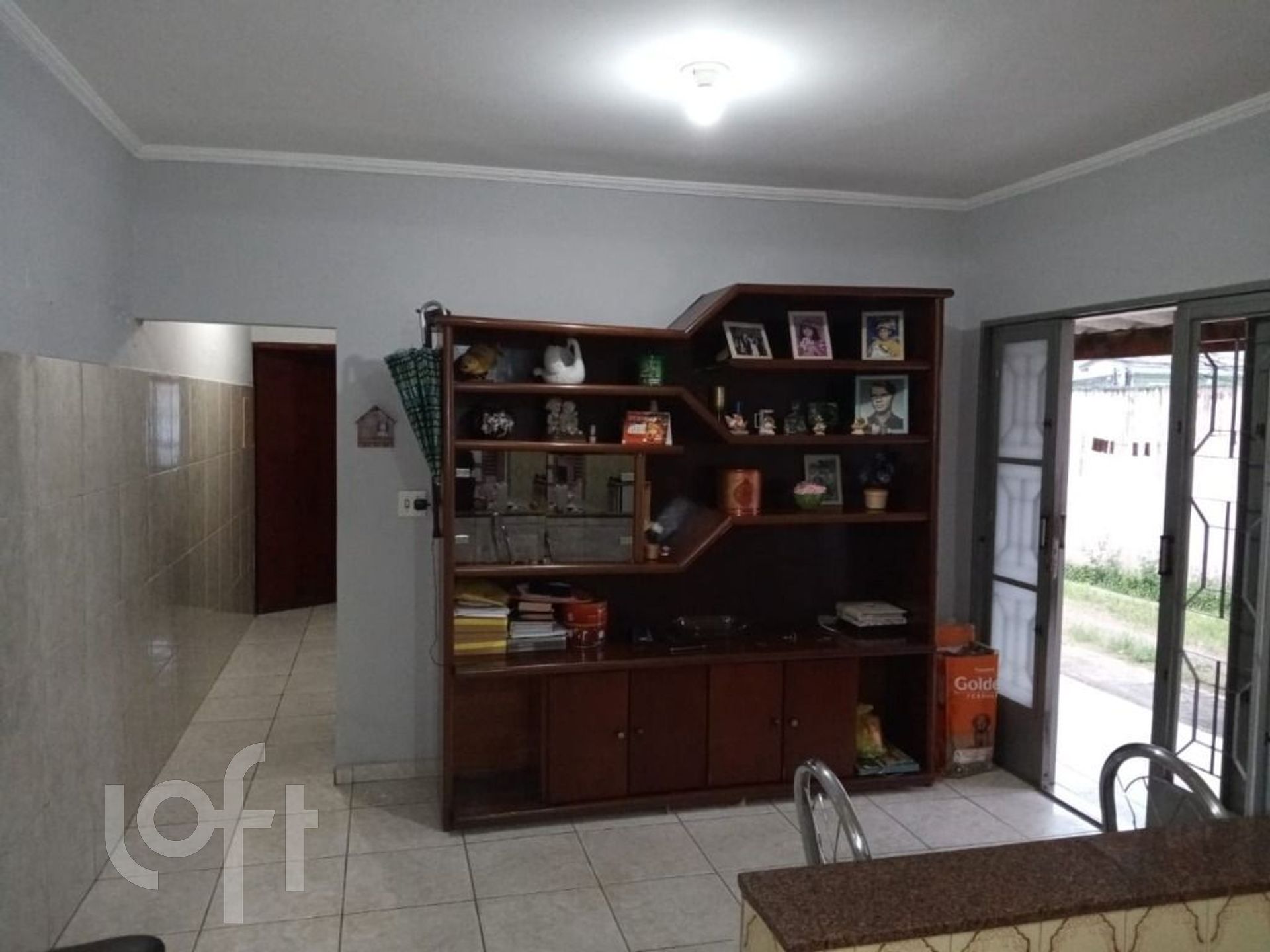 Casa à venda com 2 quartos, 180m² - Foto 2