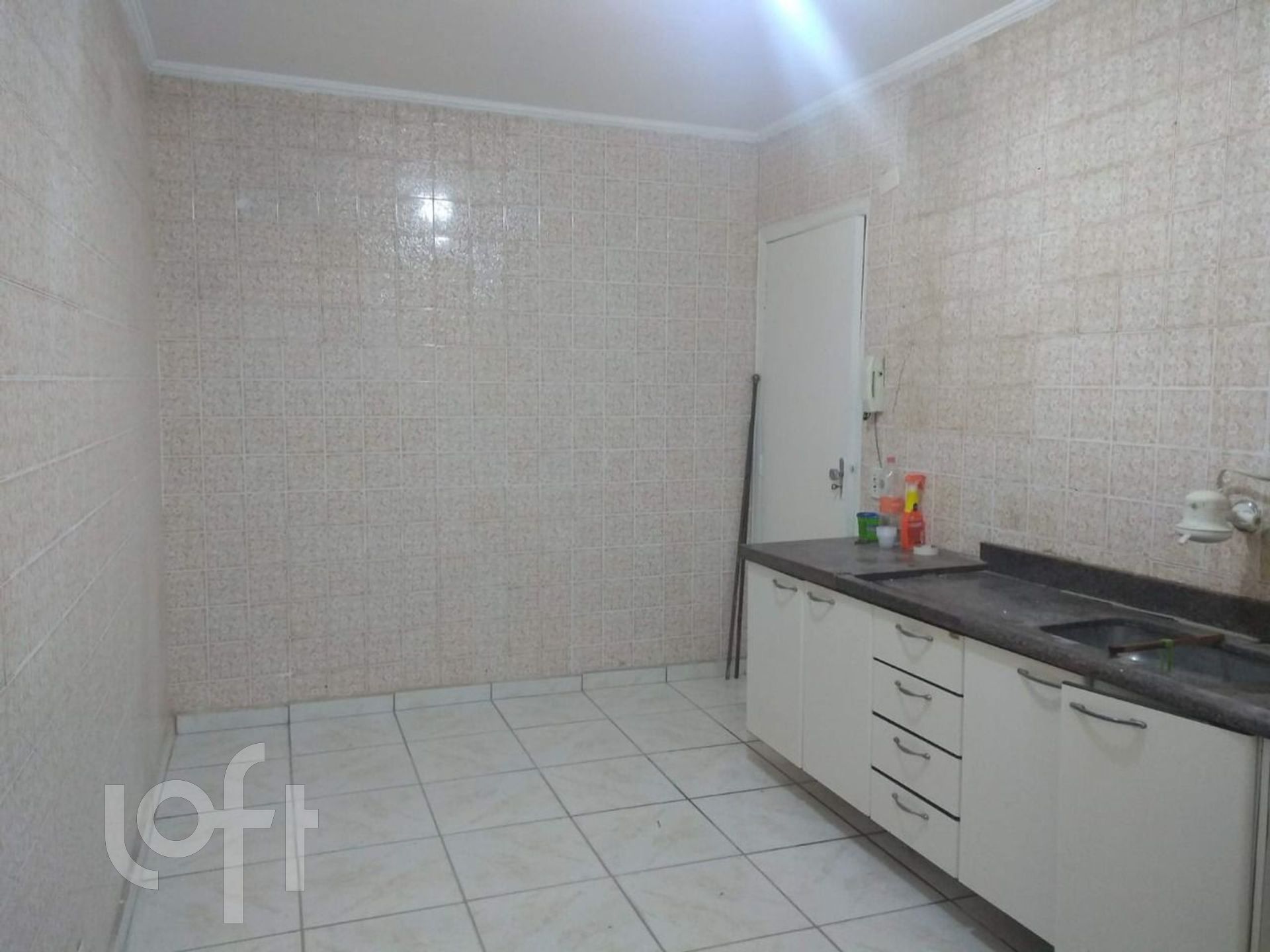 Apartamento à venda com 2 quartos, 80m² - Foto 4