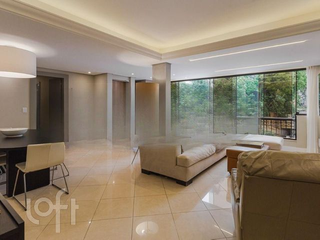 Apartamento com 112m², 2 dormitórios, 2 suítes, 2 vagas, Higienópolis em Porto Alegre