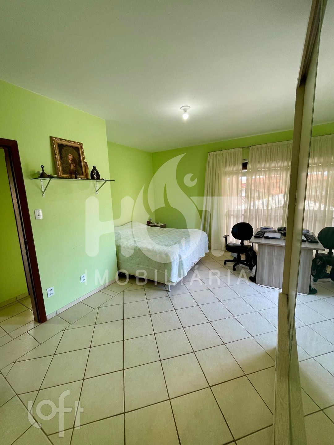 Casa Residencial com 204m², 3 quartos, 1 suíte, no bairro Campeche Sul em Florianópolis