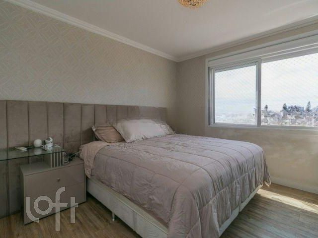 Apartamento com 94m², 3 dormitórios, 1 suíte, 2 vagas, Jardim Europa em Porto Alegre