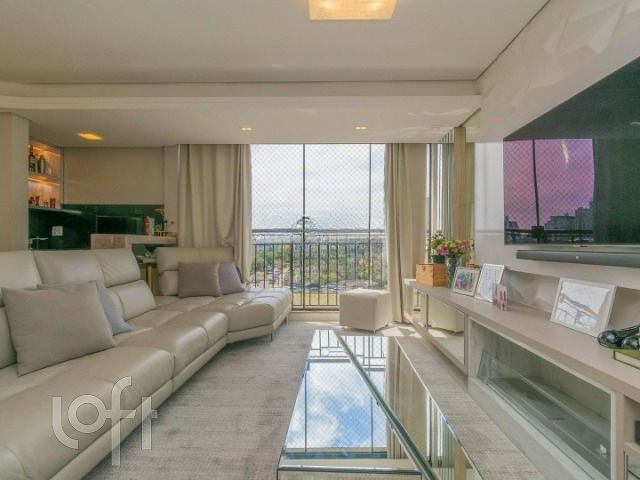 Apartamento com 94m², 3 dormitórios, 1 suíte, 2 vagas, Jardim Europa em Porto Alegre