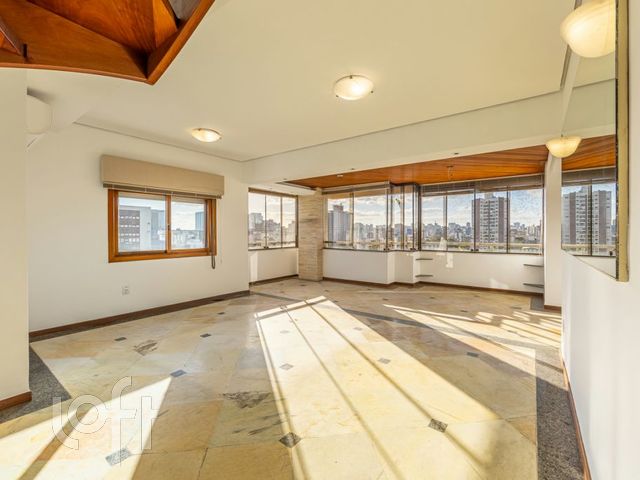 Apartamento com 262m², 3 dormitórios, 2 suítes, 2 vagas, Menino Deus em Porto Alegre