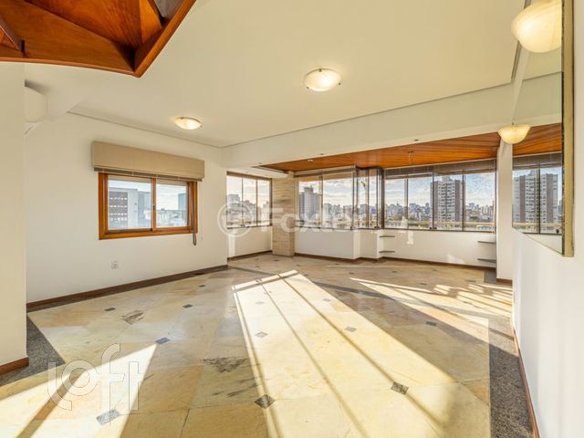 Apartamento com 262m², 3 dormitórios, 2 suítes, 2 vagas, Menino Deus em Porto Alegre