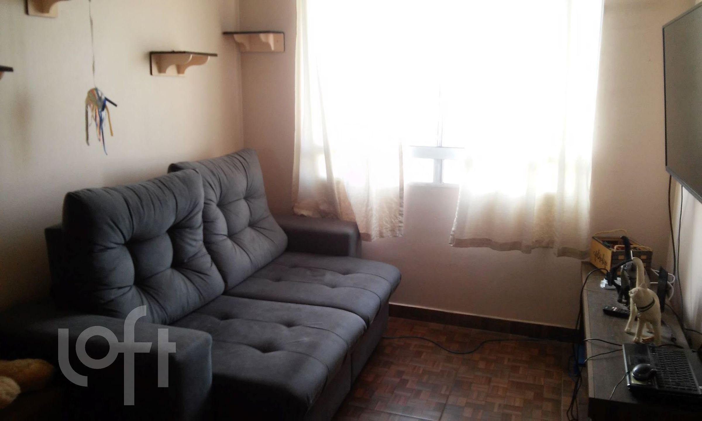 Apartamento à venda em Canhema com 44 m², 2 quartos, 1 vaga