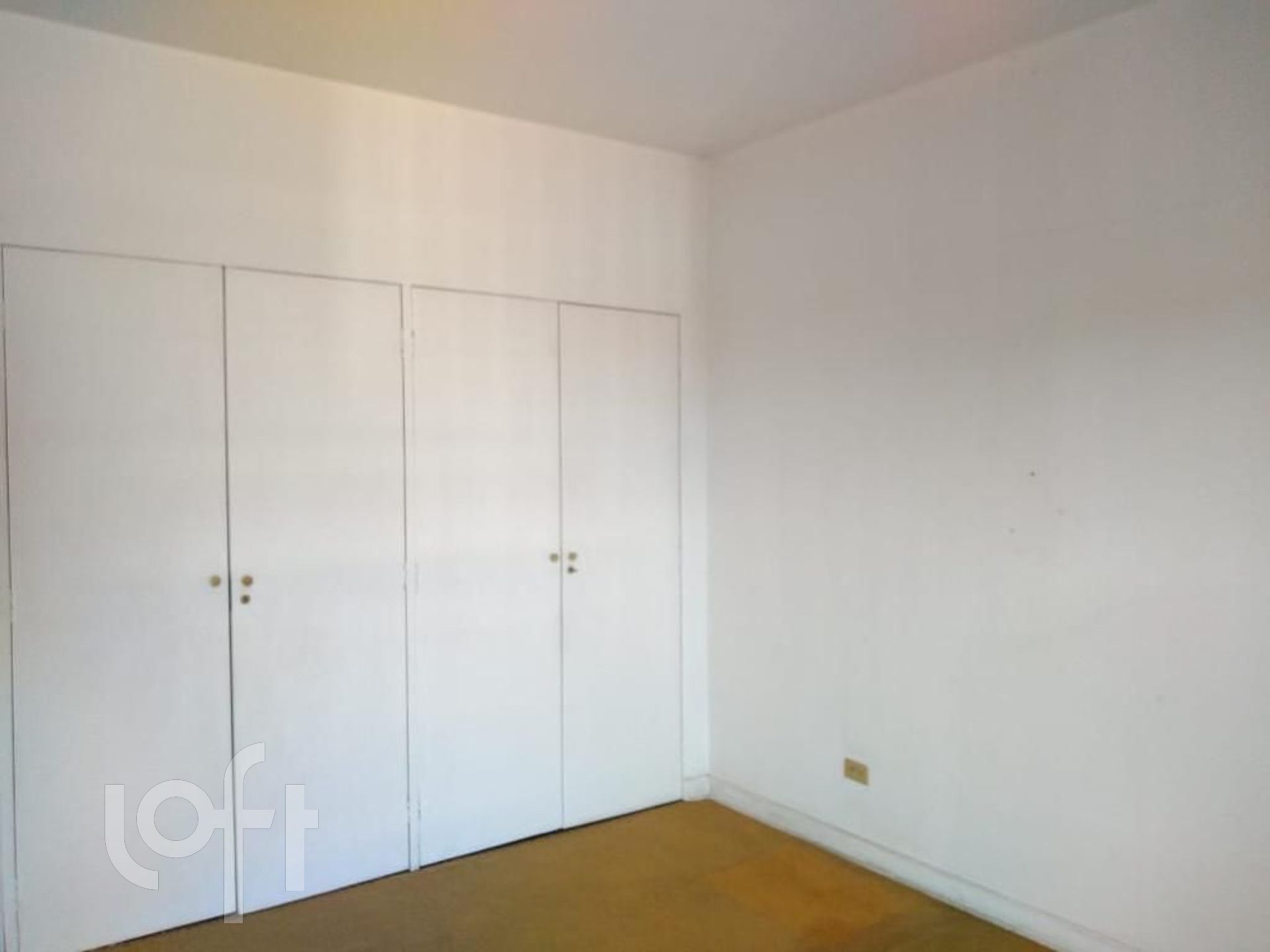 Casa à venda com 4 quartos, 200m² - Foto 11