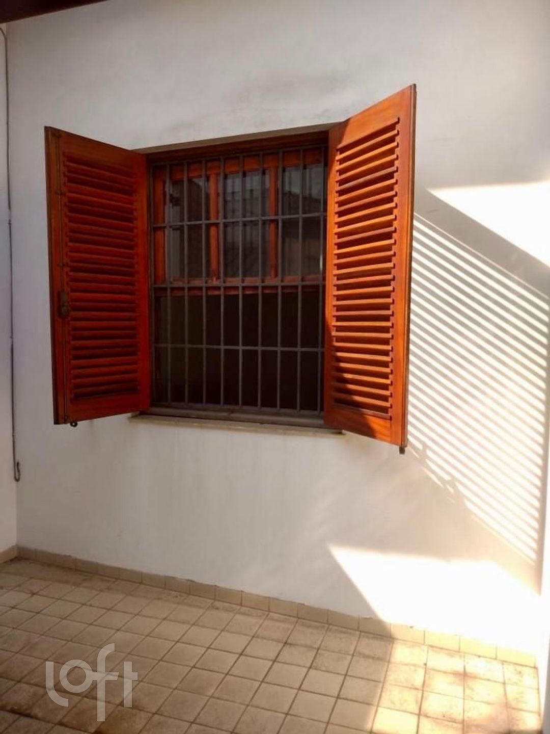 Casa à venda com 4 quartos, 200m² - Foto 17