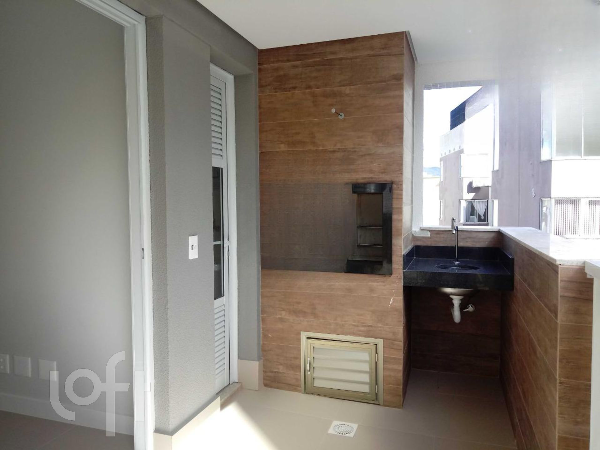 Apartamentos com 76m², 2 quartos, 2 suítes, 1 garagem, no bairro Itacorubi em Florianópolis