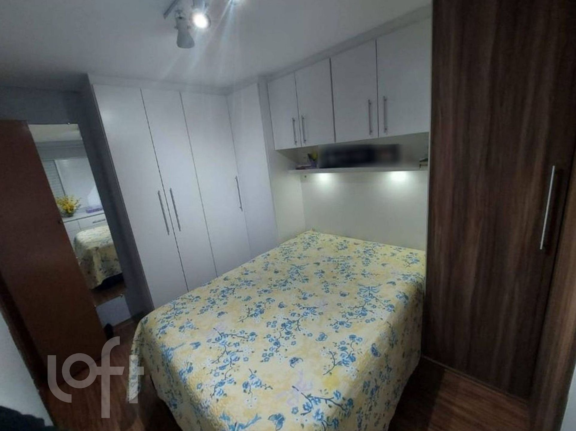 Apartamento à venda com 3 quartos, 200m² - Foto 4