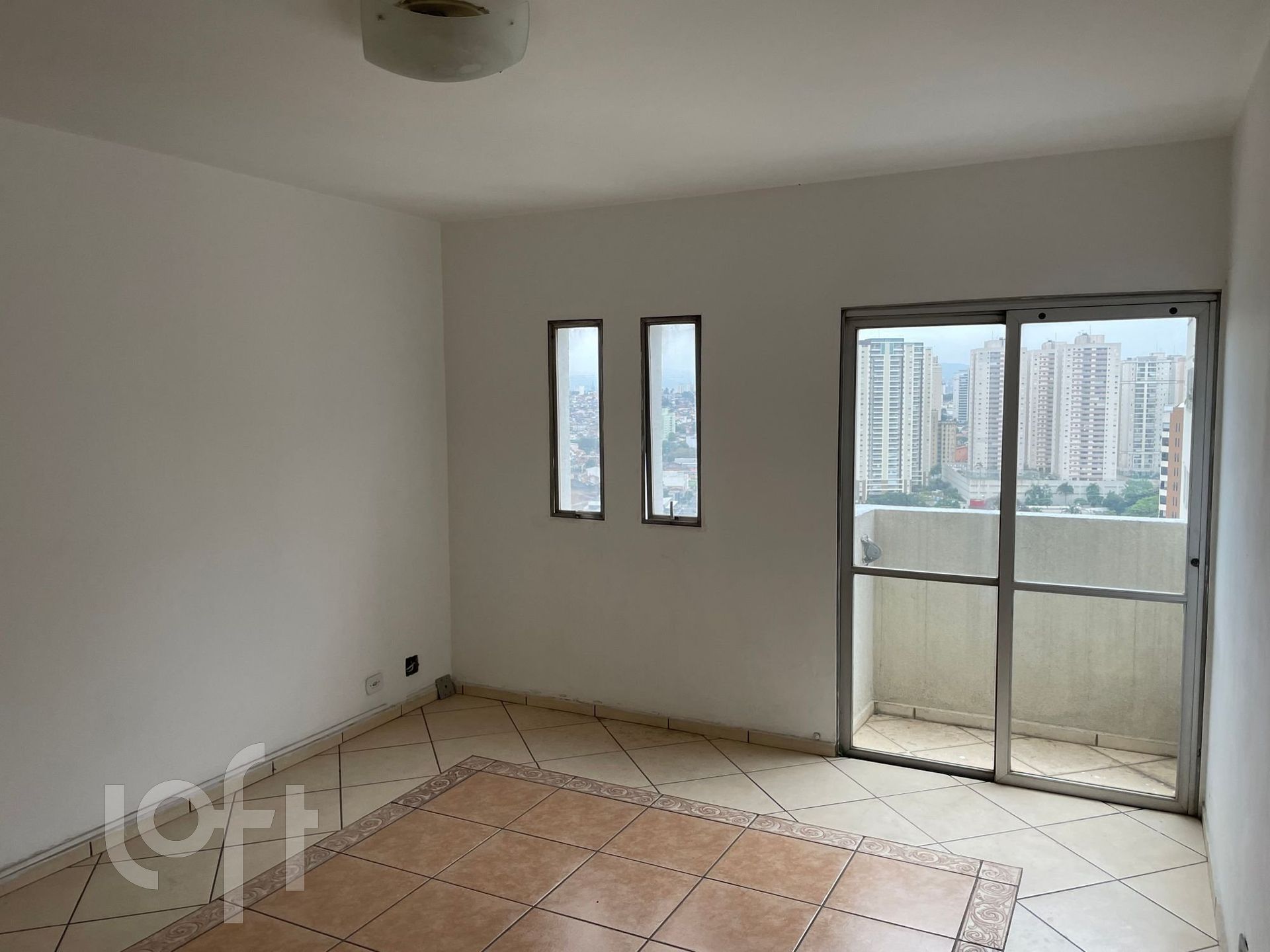 Apartamento à venda com 2 quartos, 82m² - Foto 1