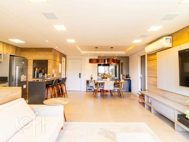 Apartamento com 89m², 2 dormitórios, 2 suítes, 2 vagas, Chácara das Pedras em Porto Alegre