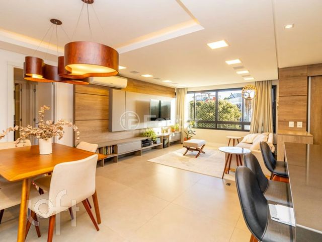 Apartamento com 89m², 2 dormitórios, 2 suítes, 2 vagas, Chácara das Pedras em Porto Alegre