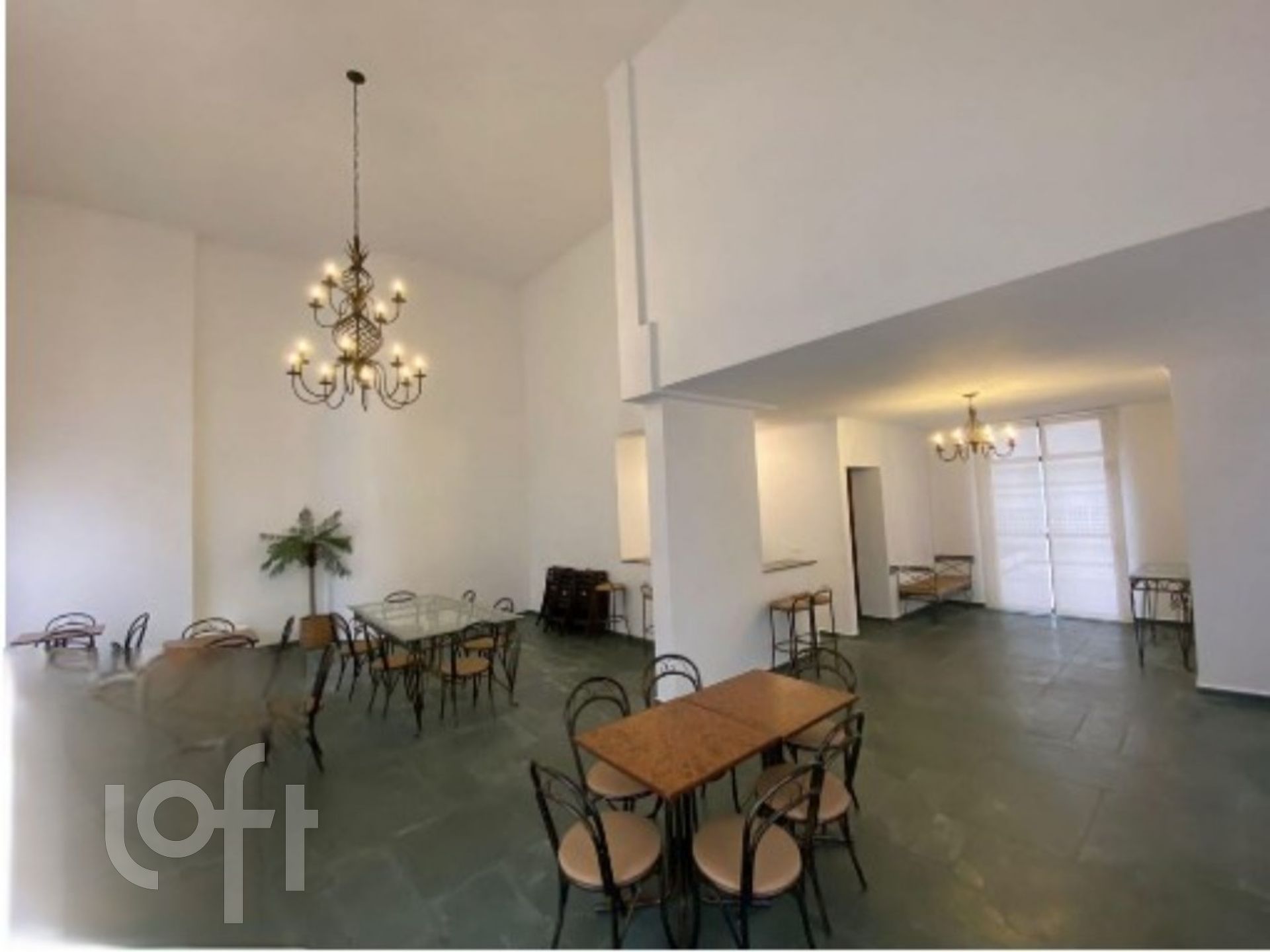 Apartamento à venda com 4 quartos, 240m² - Foto 17