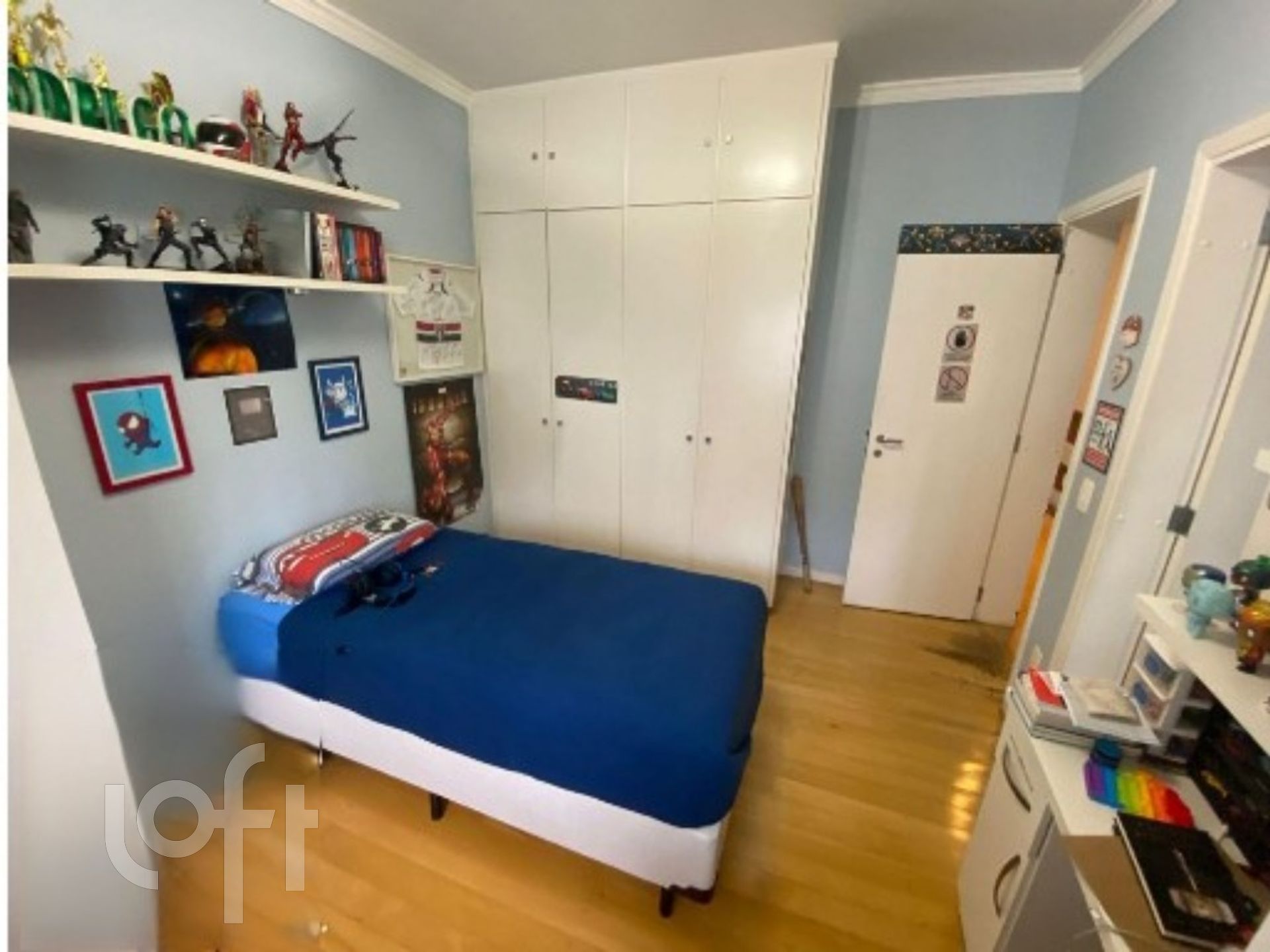 Apartamento à venda com 4 quartos, 240m² - Foto 2