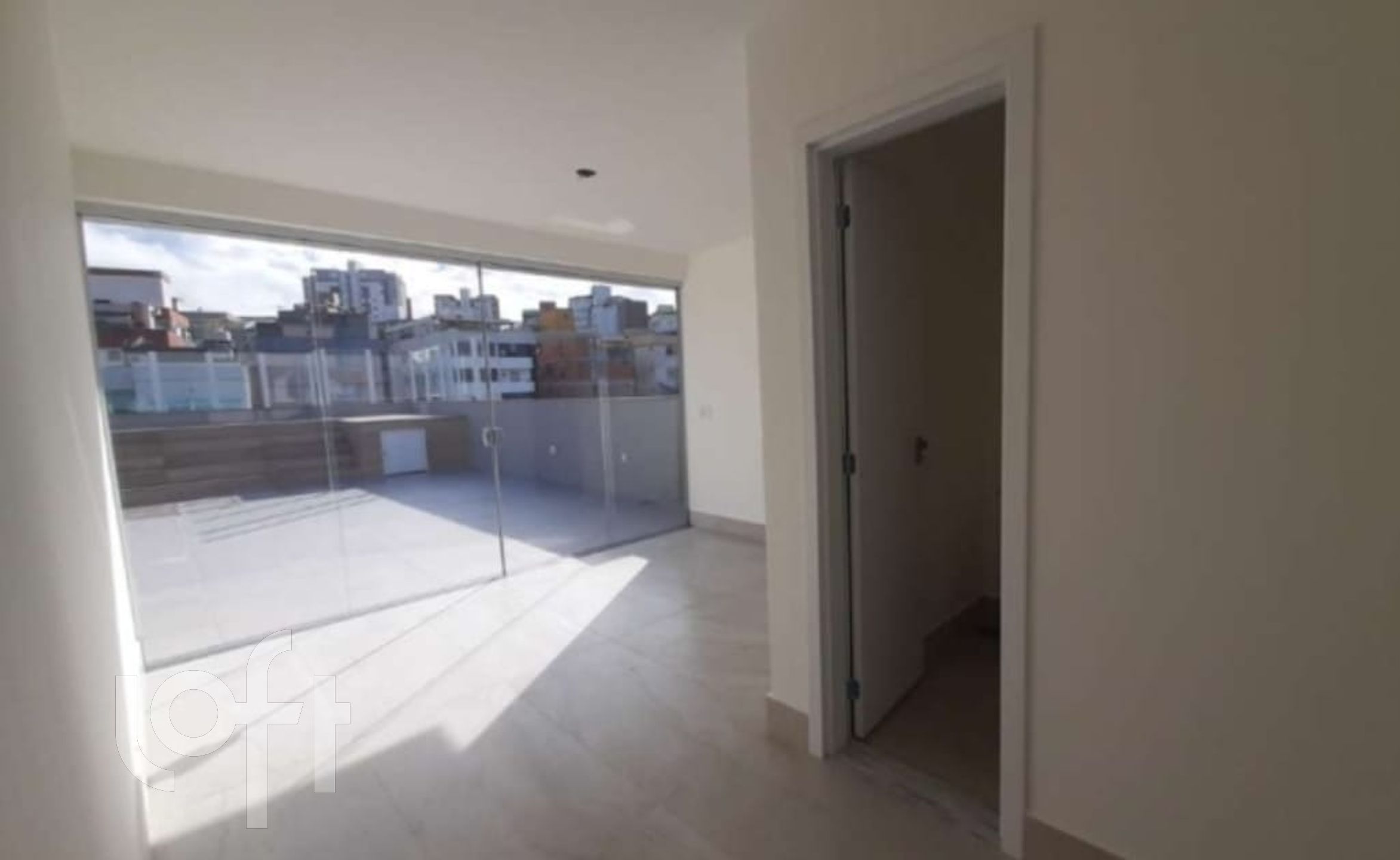 Apartamento à venda com 4 quartos, 304m² - Foto 11