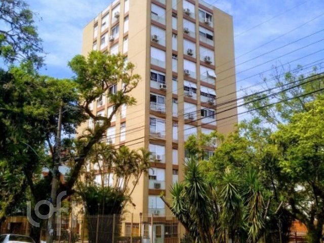 Apartamento com 117m², 3 dormitórios, 1 suíte, 1 vaga, Petrópolis em Porto Alegre