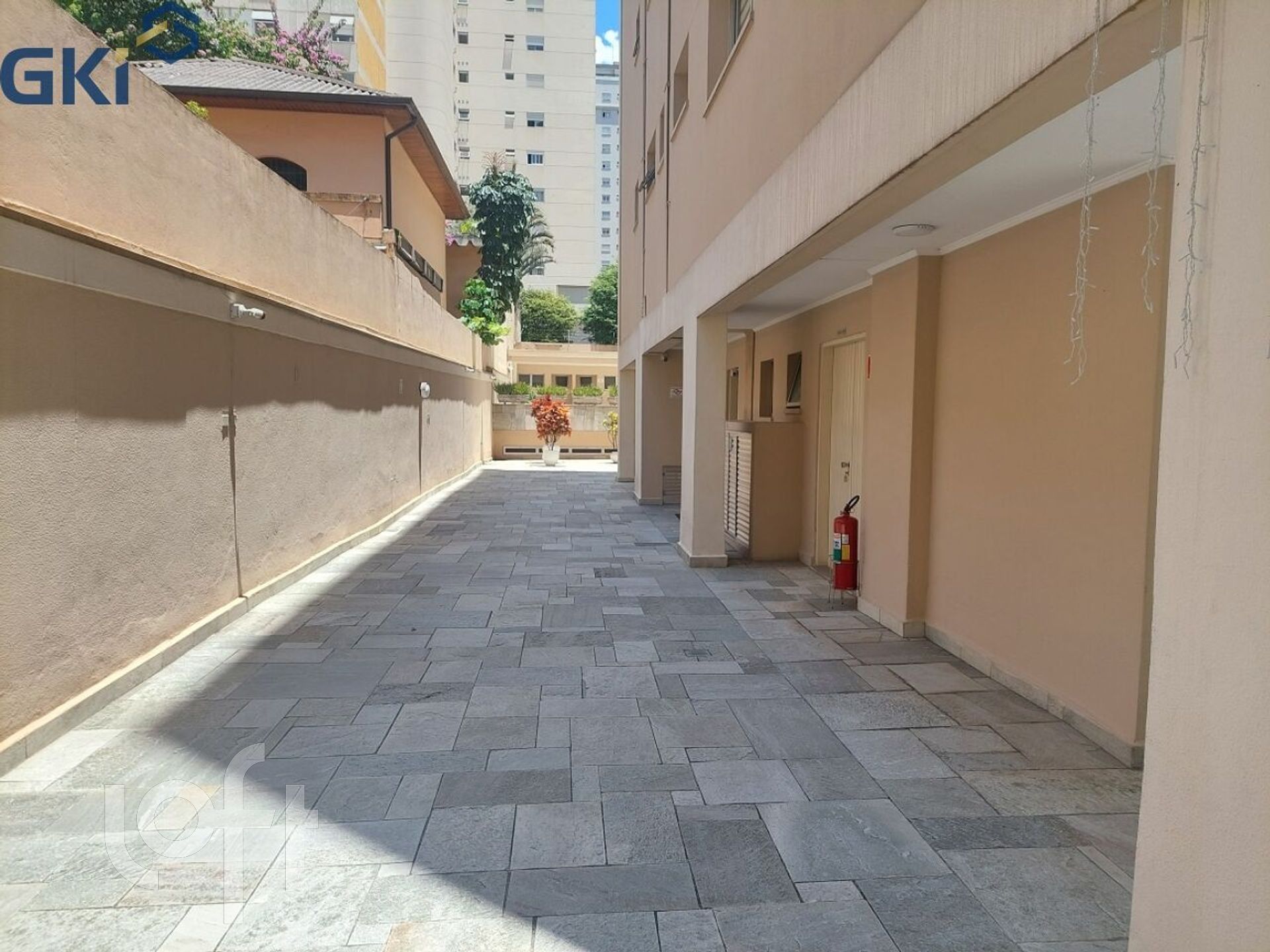 Apartamento à venda com 1 quarto, 40m² - Foto 22