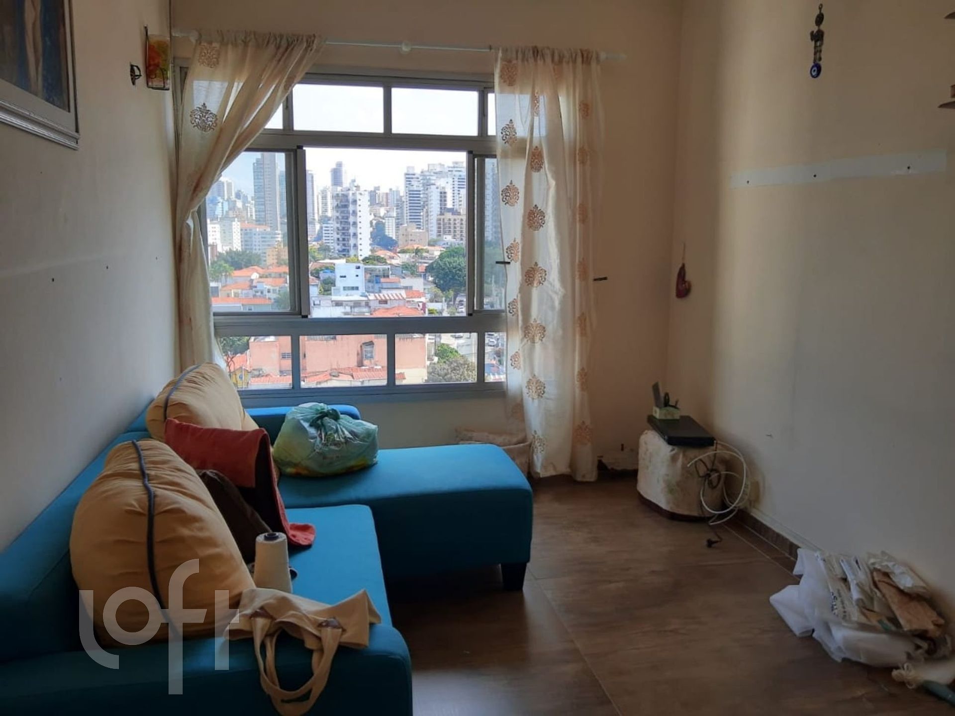 Apartamento à venda com 2 quartos, 74m² - Foto 1