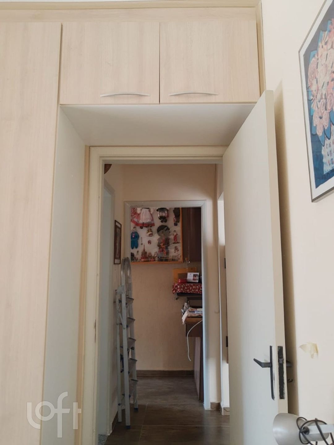 Apartamento à venda com 2 quartos, 74m² - Foto 2