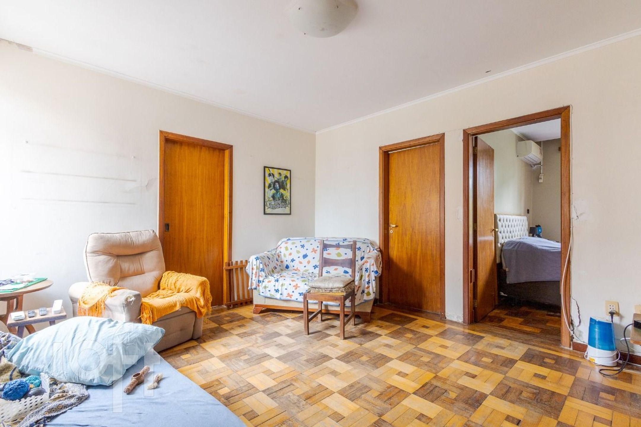 Apartamento com 132m², 3 dormitórios, 1 suíte, Menino Deus em Porto Alegre